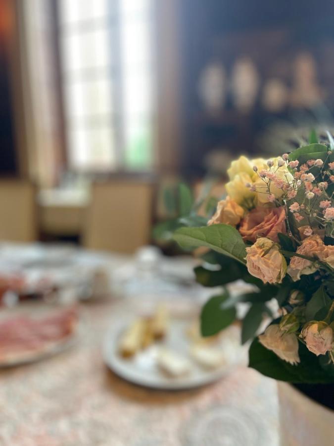 Chateau De Bed & Breakfast 3*