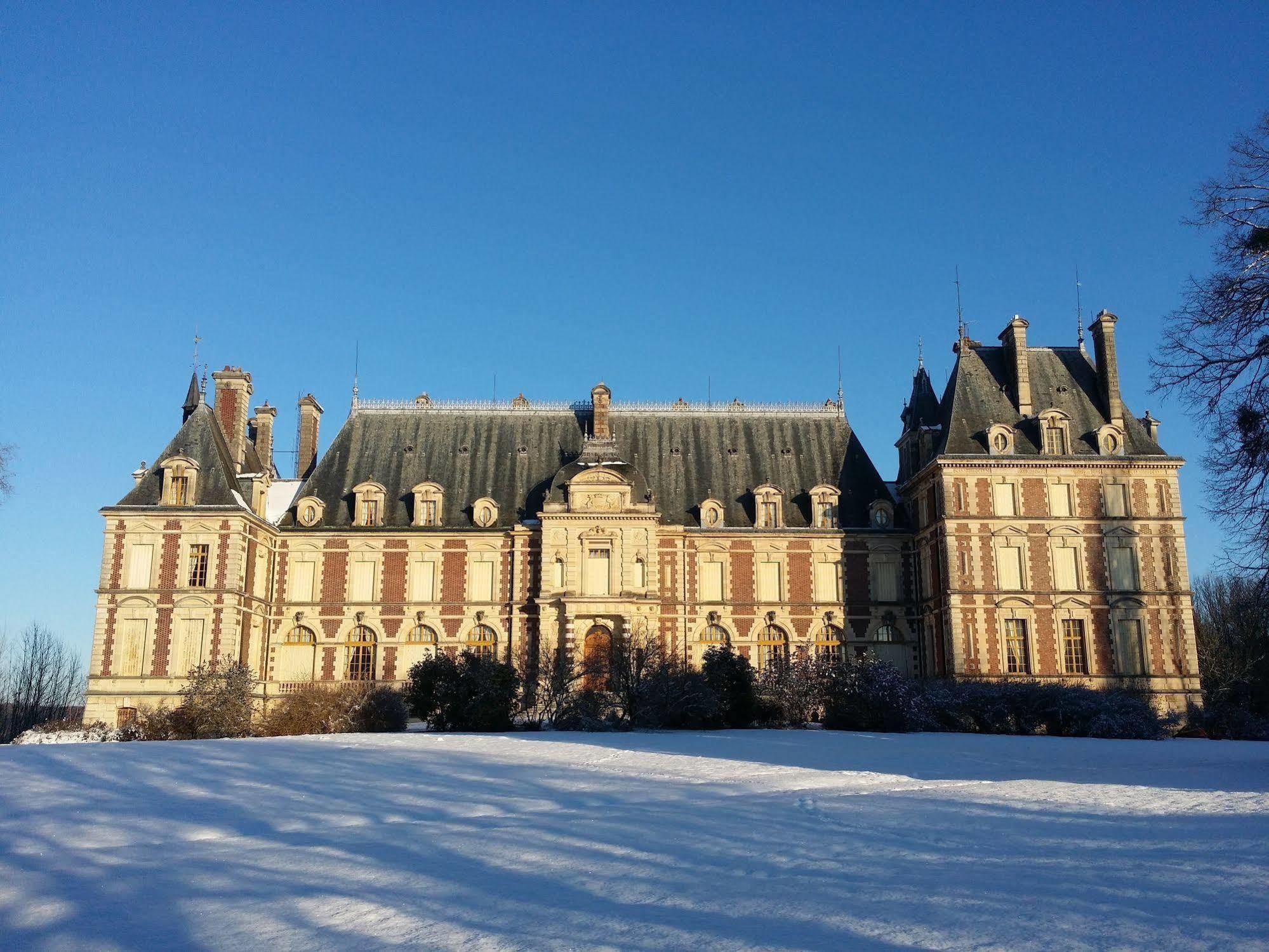 Chateau De Bed & Breakfast 3*